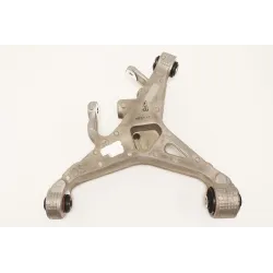 SUSPENSION ARM