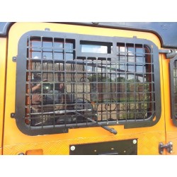 Rear door window guard Land Rover Defender 90/110