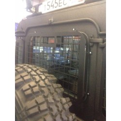 Rear door window guard Land Rover Defender 90/110