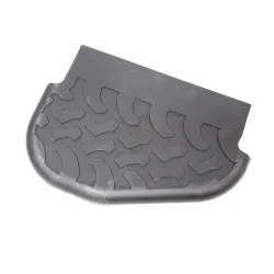 REAR STEP RUBBER - TREAD - TYRE PATTERN