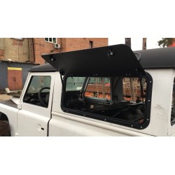 Gullwing window