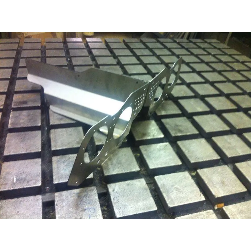 Rear cut corner cover Land Rover Defender 90/110