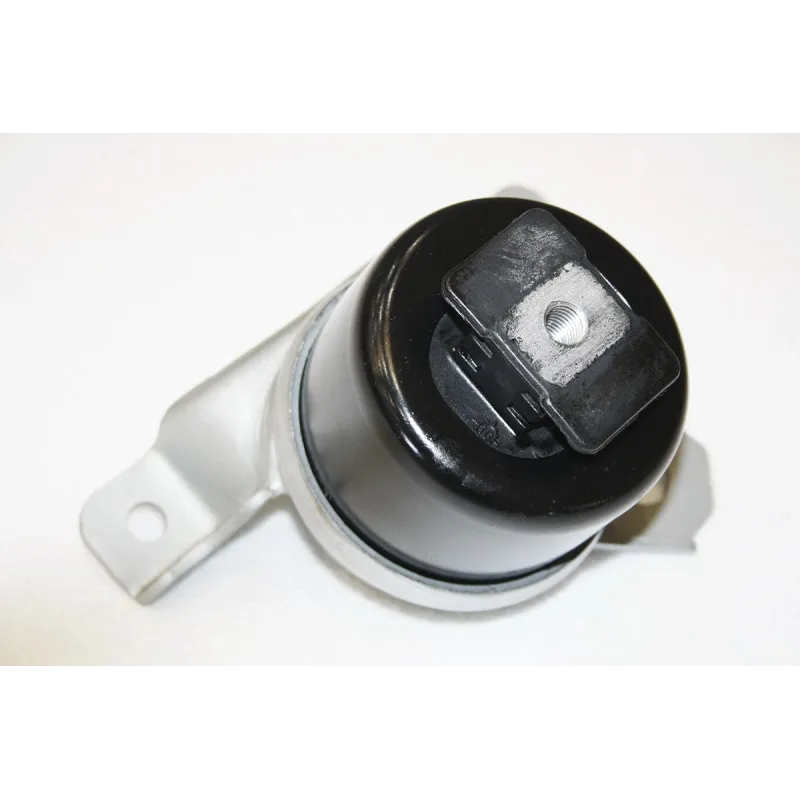 ENGINE MOUNTING