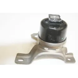 ENGINE MOUNTING