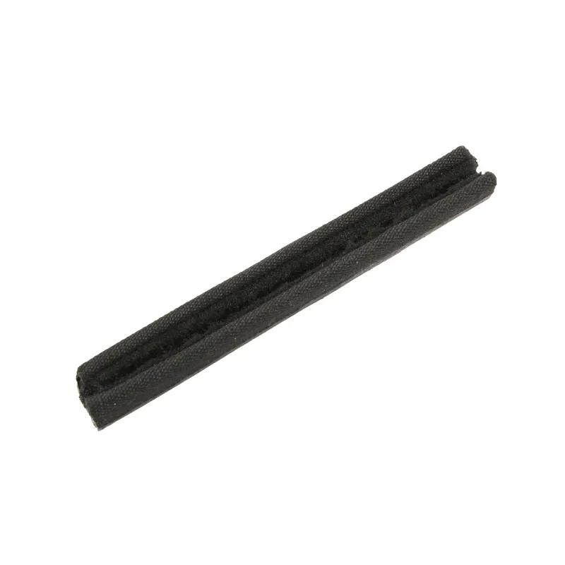CHANNEL REAR QUARTER DOOR GLASS
