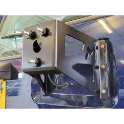 Terrafirma TF499 – Extreme spare wheel mounting bracket for Discovery 2
